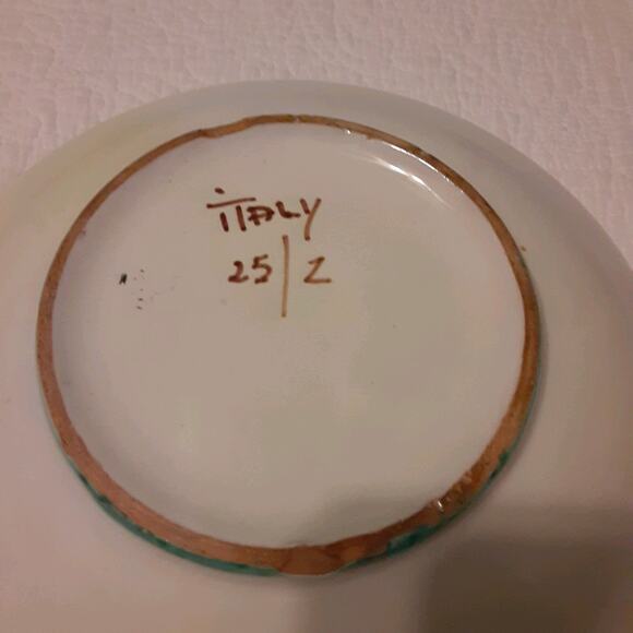 Vintage Italian Handmade & Painted Vegetable Graphic Serving Bowl Flaw - Picture 4 of 7